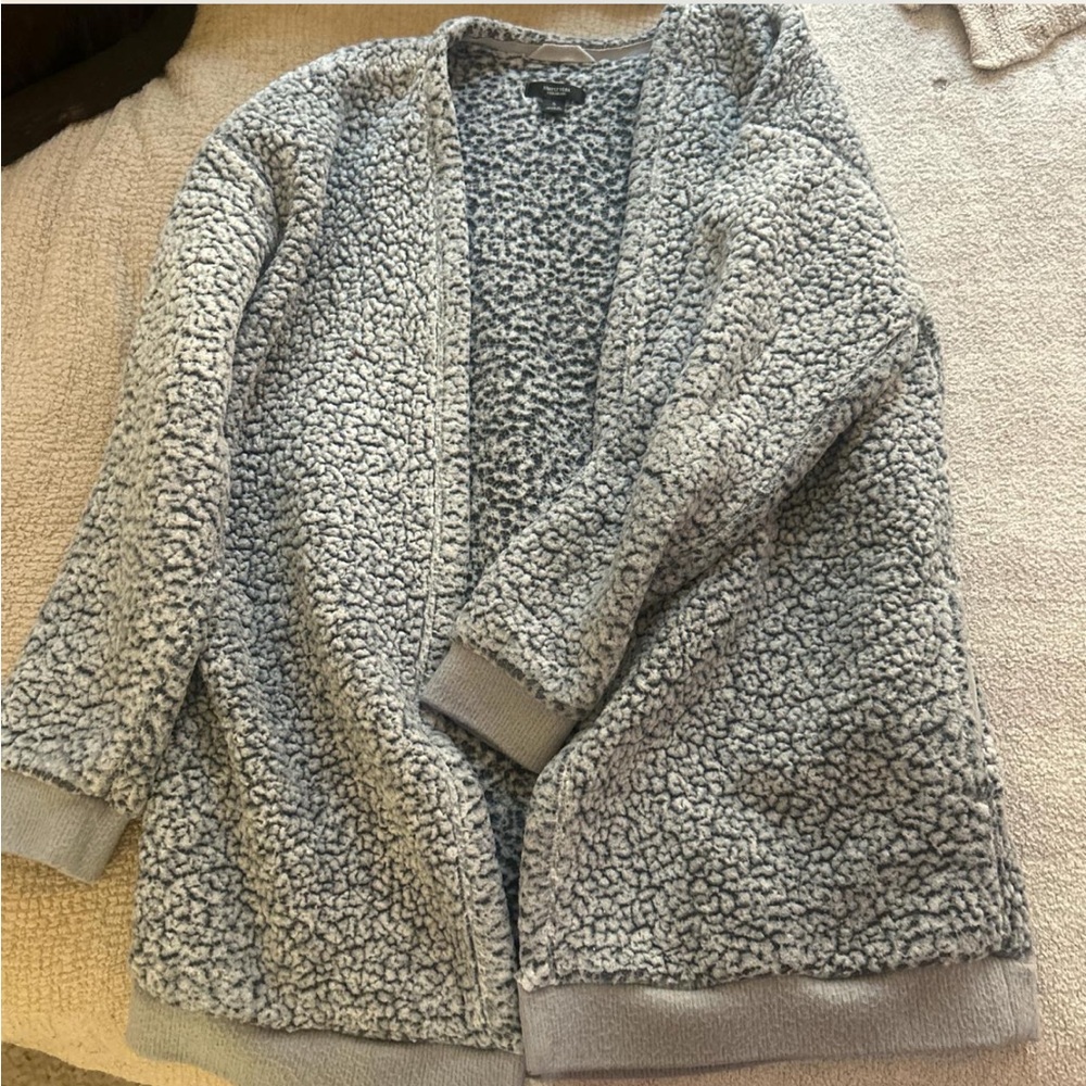 Vera Wang Gray Textured Jacket